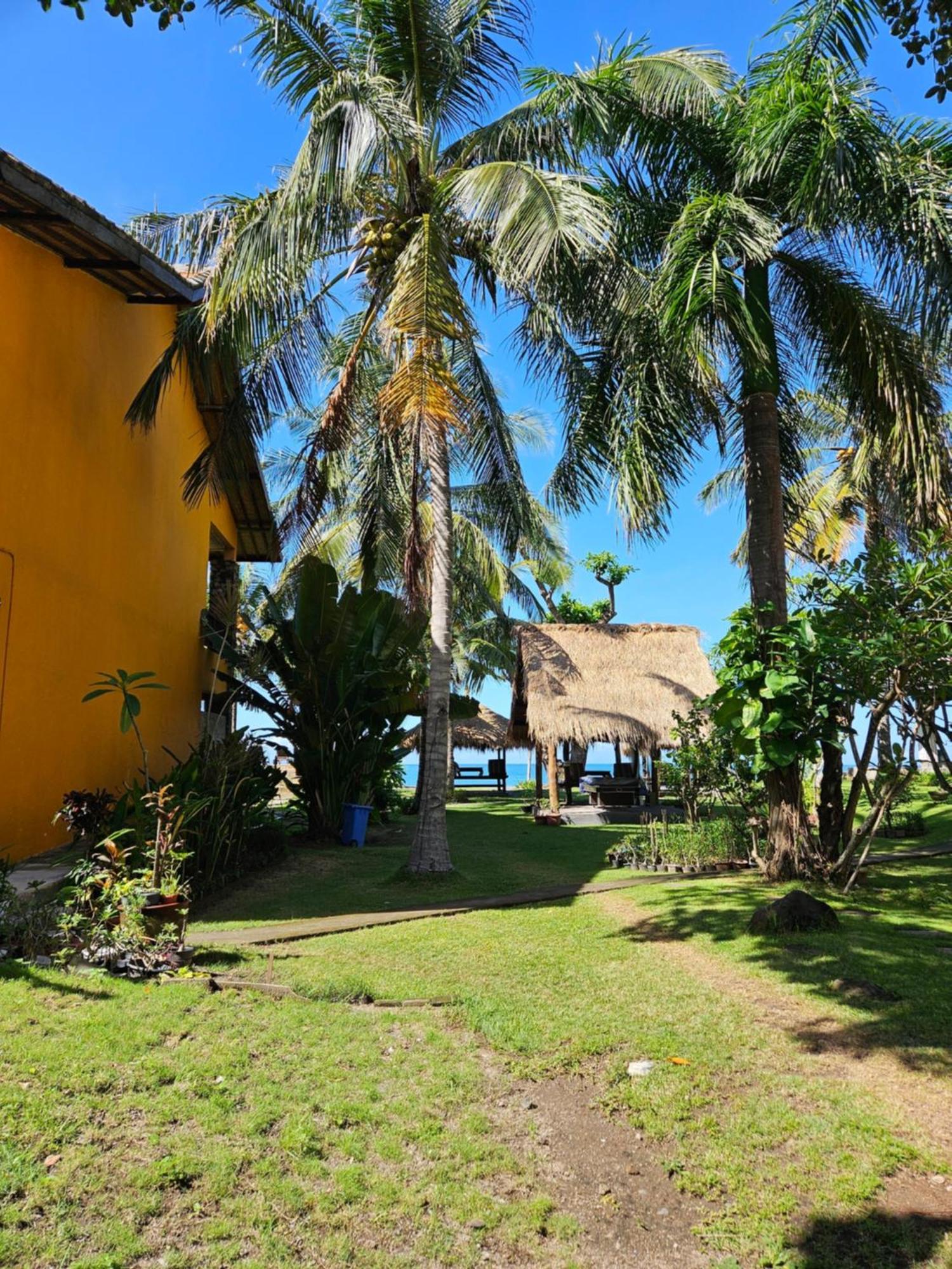Hotel Sunsethouse Lombok Mangsit Exteriér fotografie