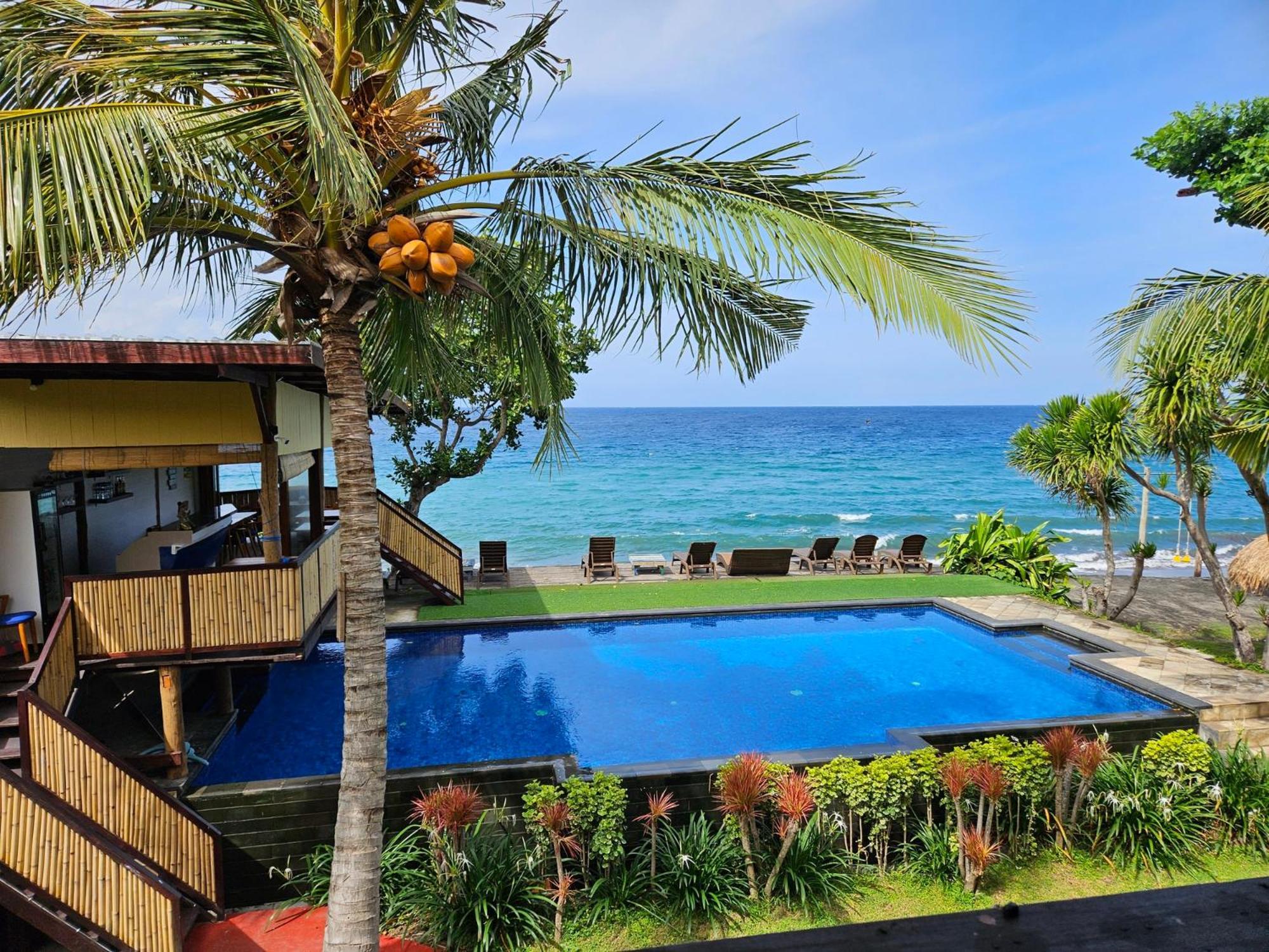 Hotel Sunsethouse Lombok Mangsit Exteriér fotografie